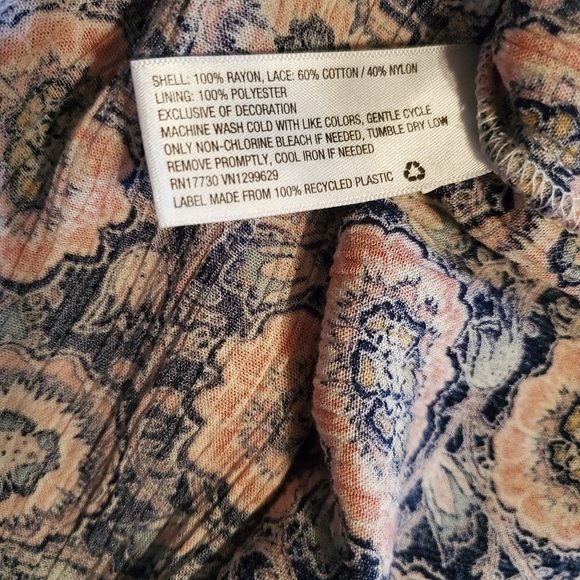 Xhilaration Spaghetti Strap Tank Top - Picture 5 of 5